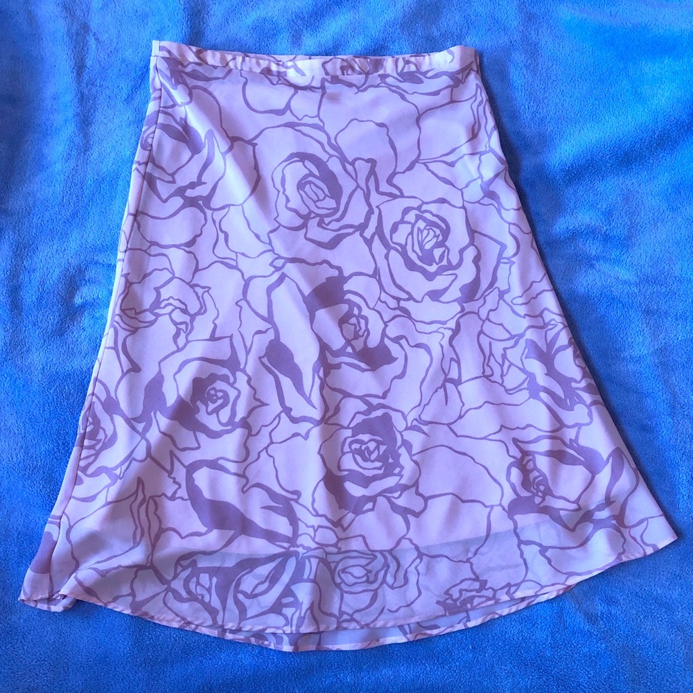 Used H&M Women Floral skirt purple lilac